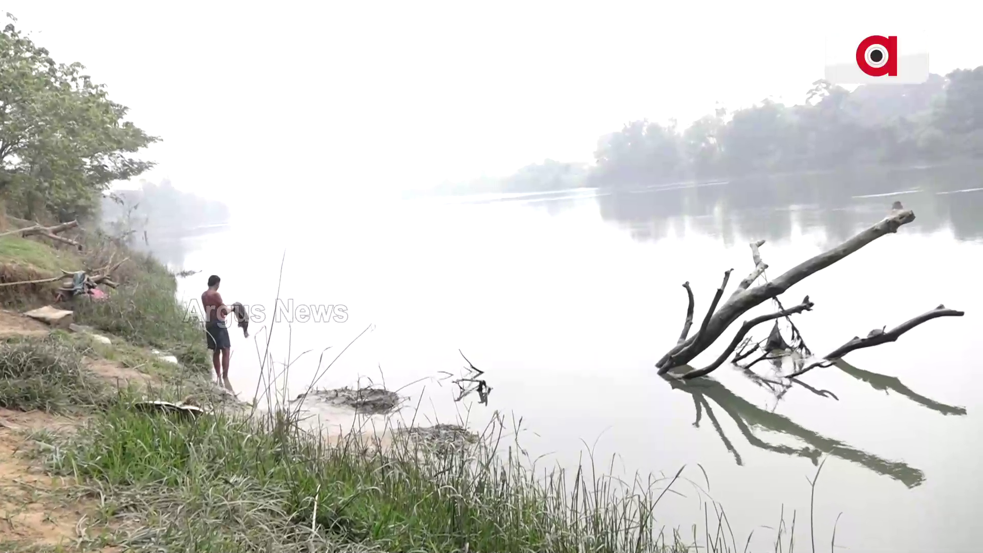 କୁଳ ଖାଉଛି ବୁଢାବଳଙ୍ଗ