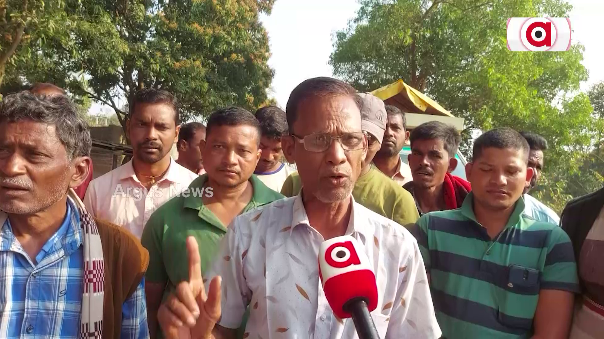 ପୂର୍ତ୍ତ ବିଭାଗ ରାସ୍ତା ଉନ୍ନତି ଓ ପ୍ରଶକ୍ତିକରଣରେ ଘରୋଇ ଜମି ସାଜିଛି ବାଧକ