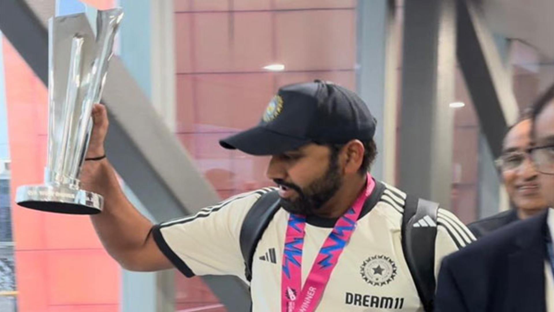 Weather God Showers Love As Champs Return Home! Rohit & Co. Receive Hero's Welcome