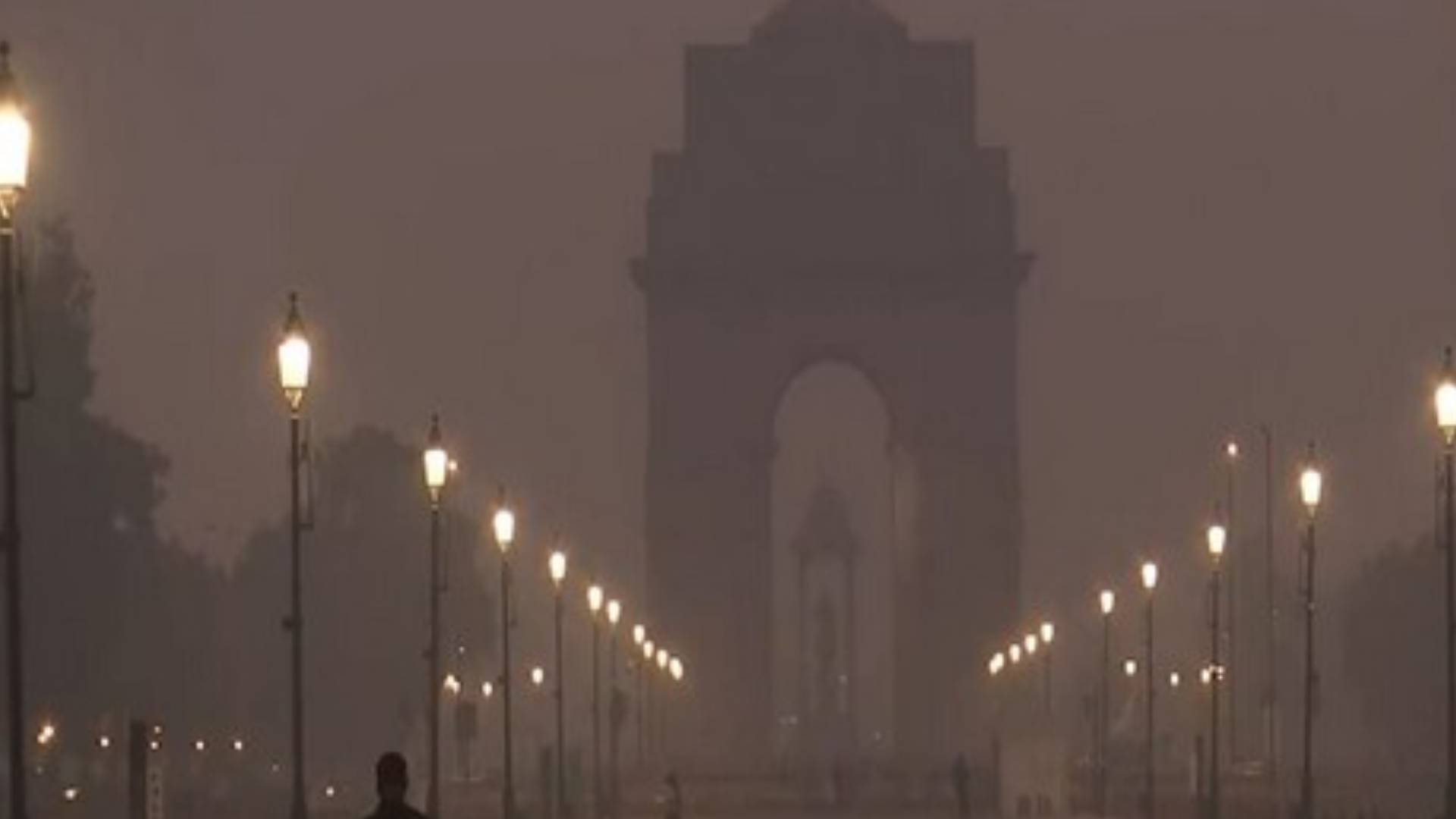 Delhi's Air Quality Remains 'Very Poor' For Fifth Straight Day