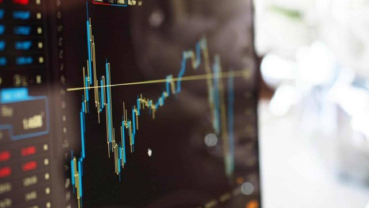 Nifty-Sensex starts Tuesday trading with gains