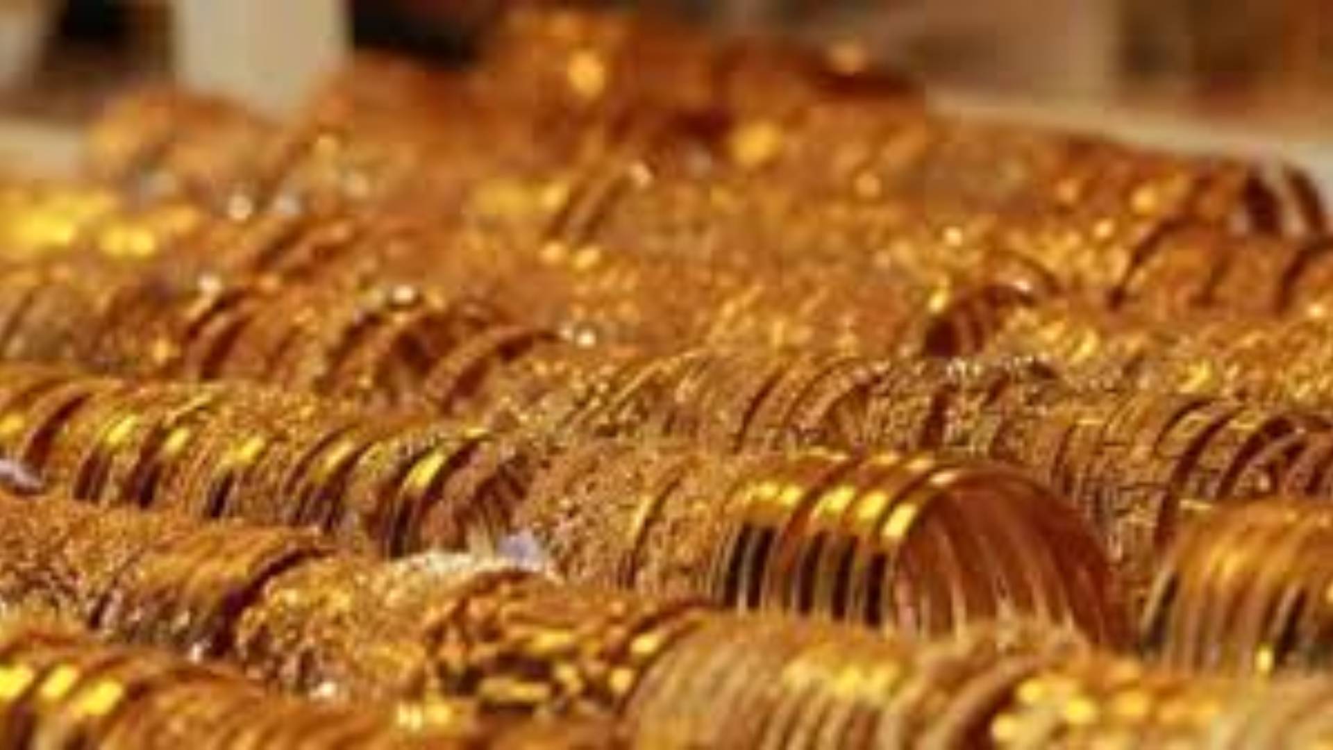 Gold Prices See A Rise For Second Consecutive Day
