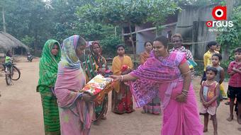 ଗାଁ ଗାଁ ବୁଲି ଅସହାୟଙ୍କୁ ଶୀତବସ୍ତ୍ର ଦେଲେ ସଚଳା