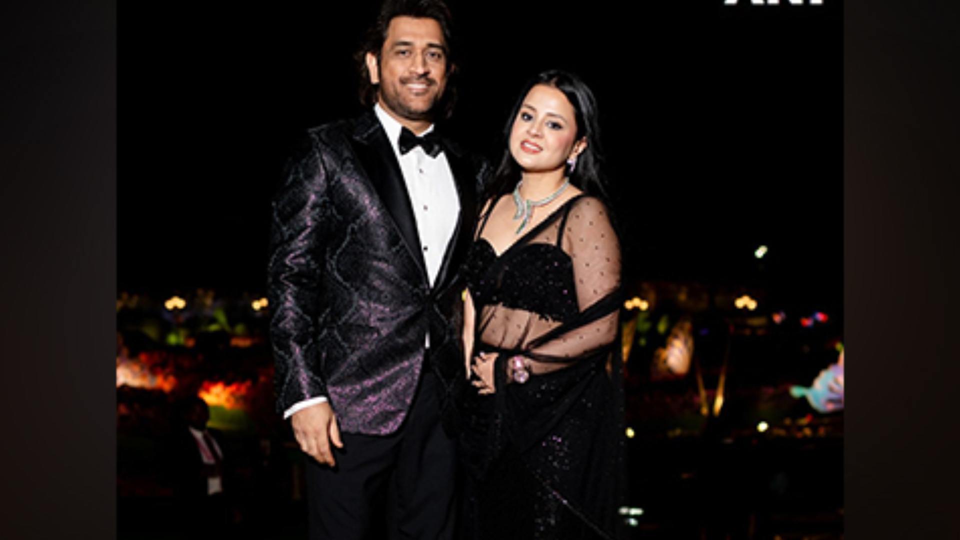 MS Dhoni, Wife Sakshi Look Stylish In Black At Anant Ambani's Pre Wedding Bash
