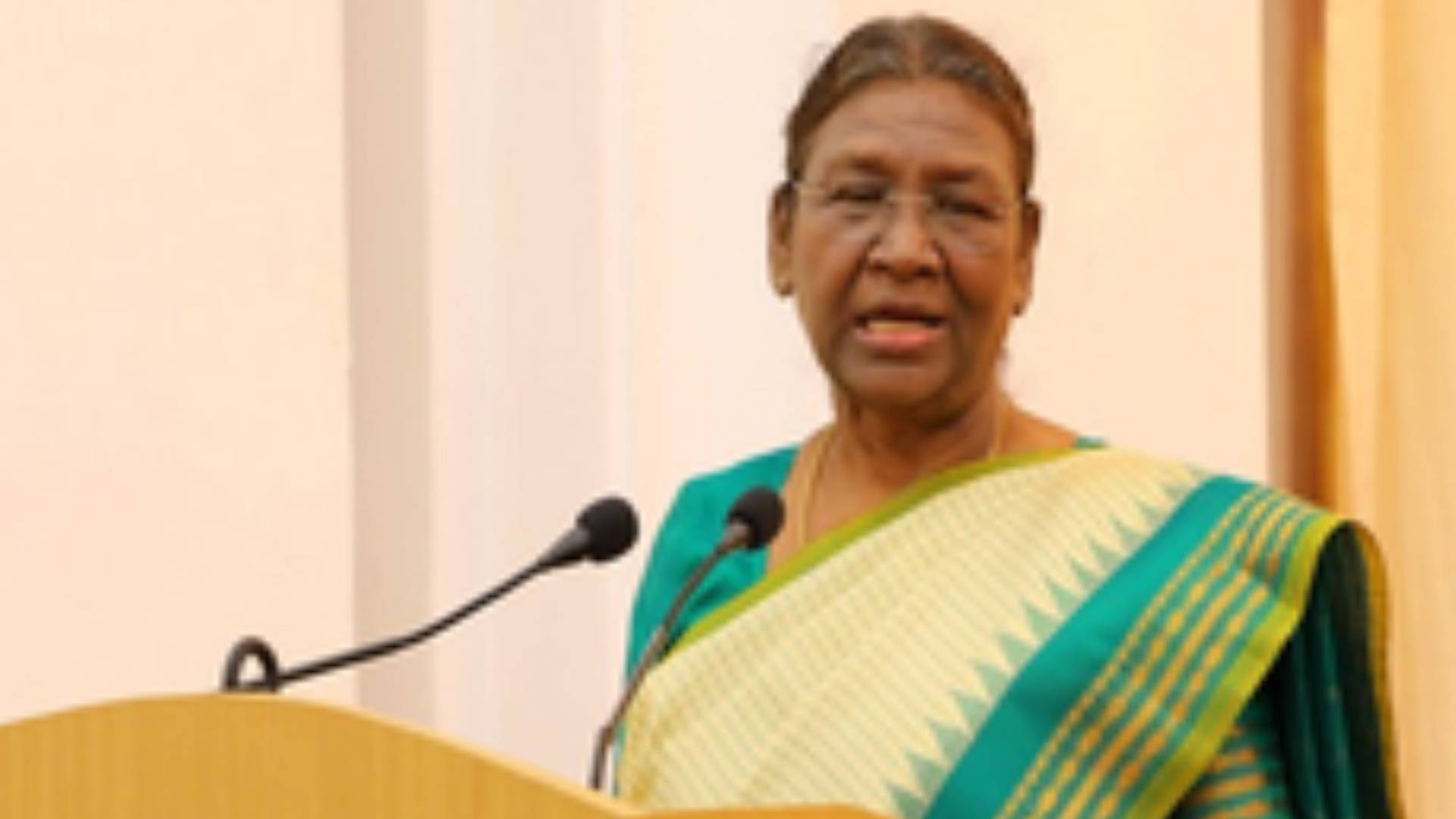 "Dismayed To See Vice President Humiliated" Says President Murmu Over Mimicry Of RS Chairman