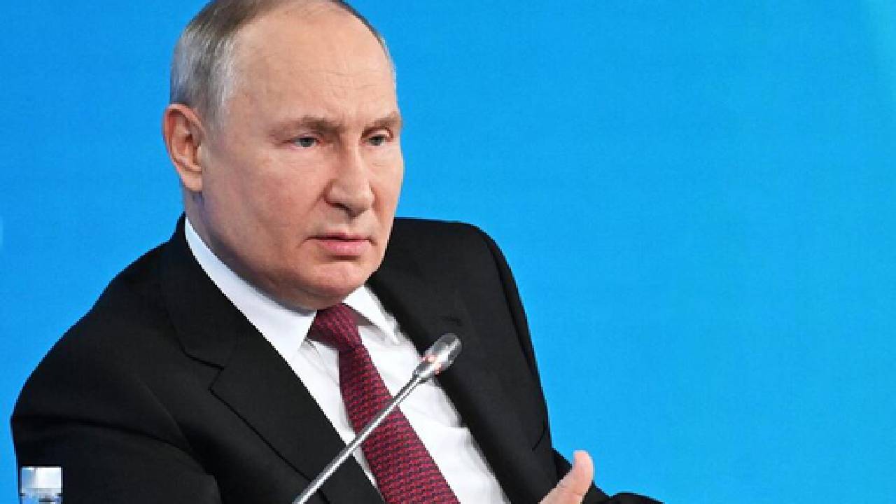 Vladimir Putin's Foes, Critics Often Met With Violent Deaths