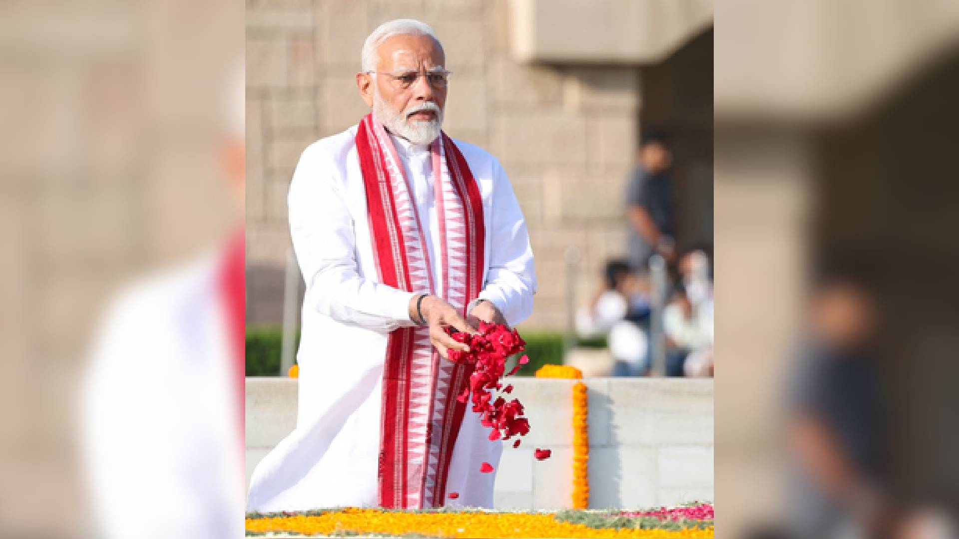 PM Modi's Traditional Sambalpuri Stole Highlights His Focus On Odisha