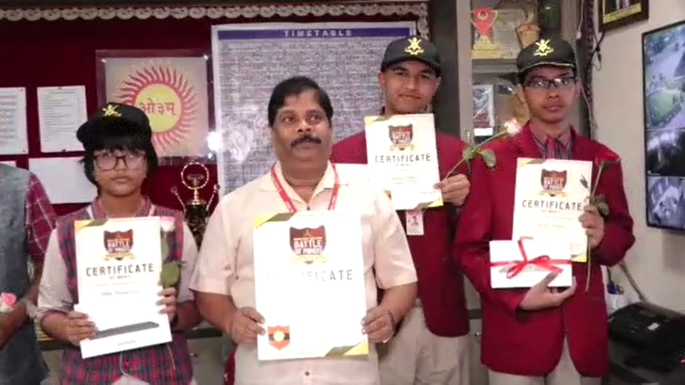 Odia Students Grab Runners-Up In National-Level Quiz Competition