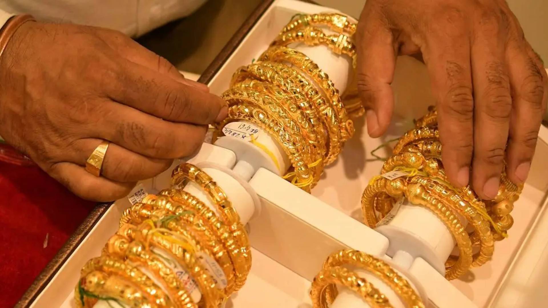 Gold Prices See A Rise By Rs 100